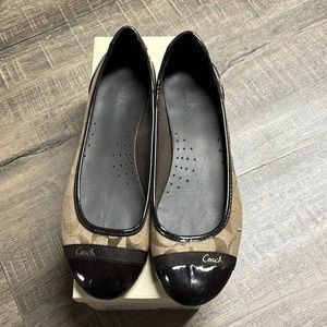 Coach flats khaki 8.5